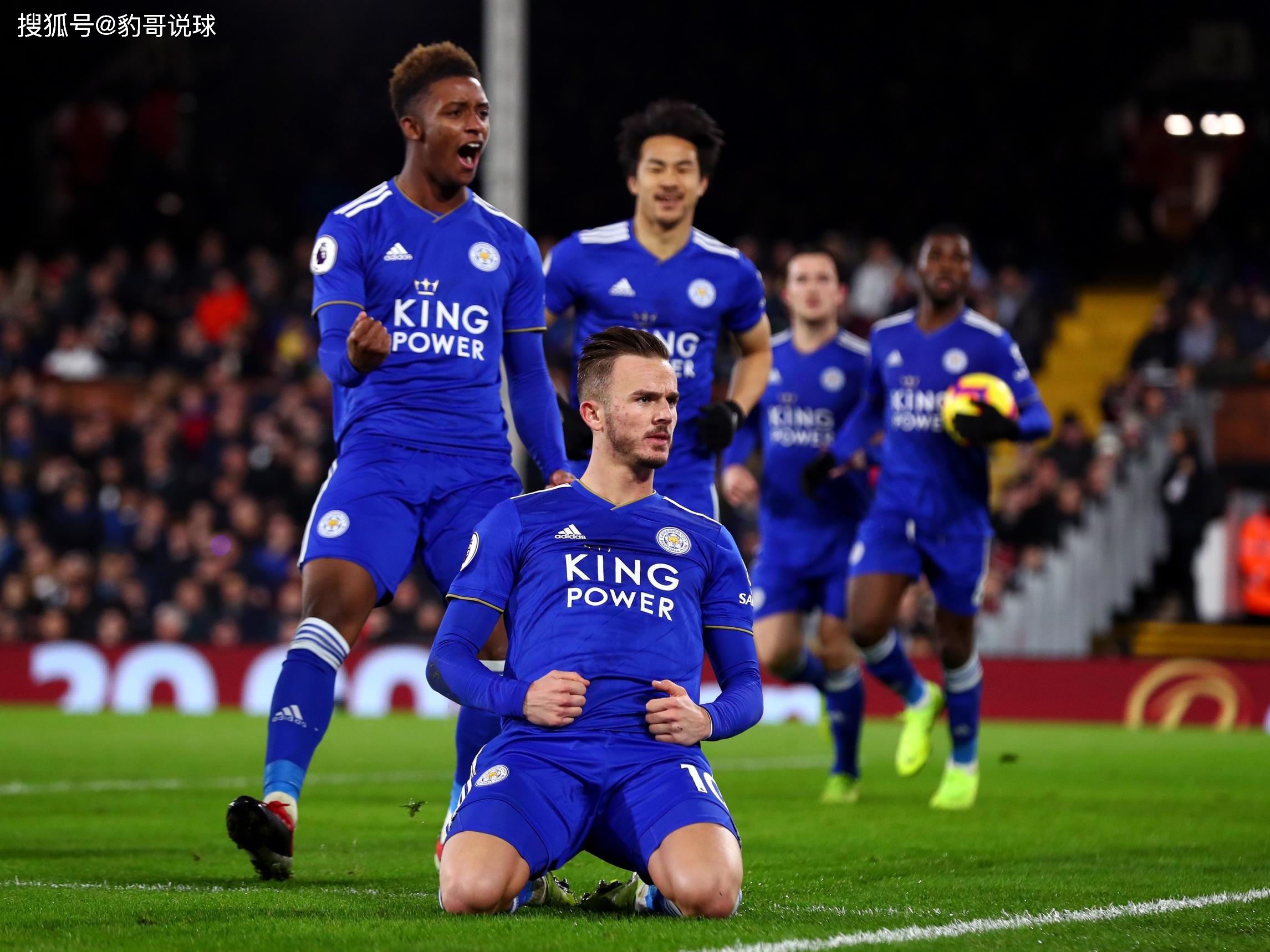 停留在球场 停留在球场